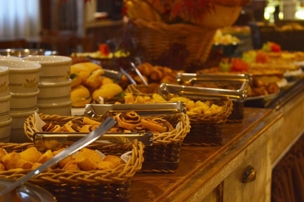Sky Borges Hotel Alpenhaus - Gramado Ngoại thất bức ảnh