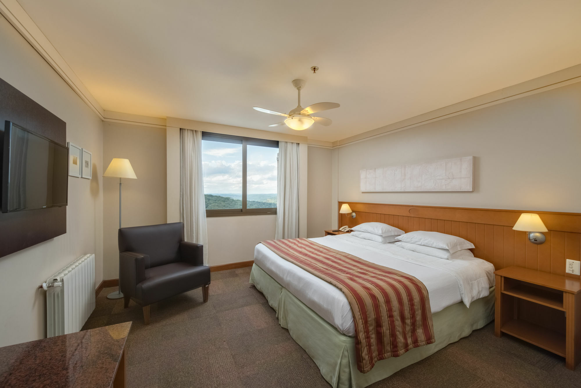 Sky Borges Hotel Alpenhaus - Gramado Ngoại thất bức ảnh